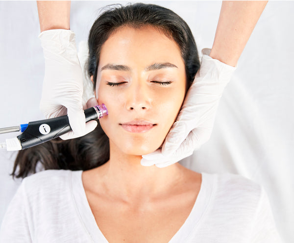 The HydraFacial Hype (yes, they're that good!)